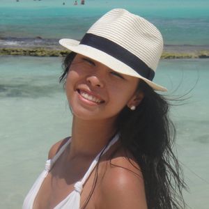 Meet your Posher, Menasha